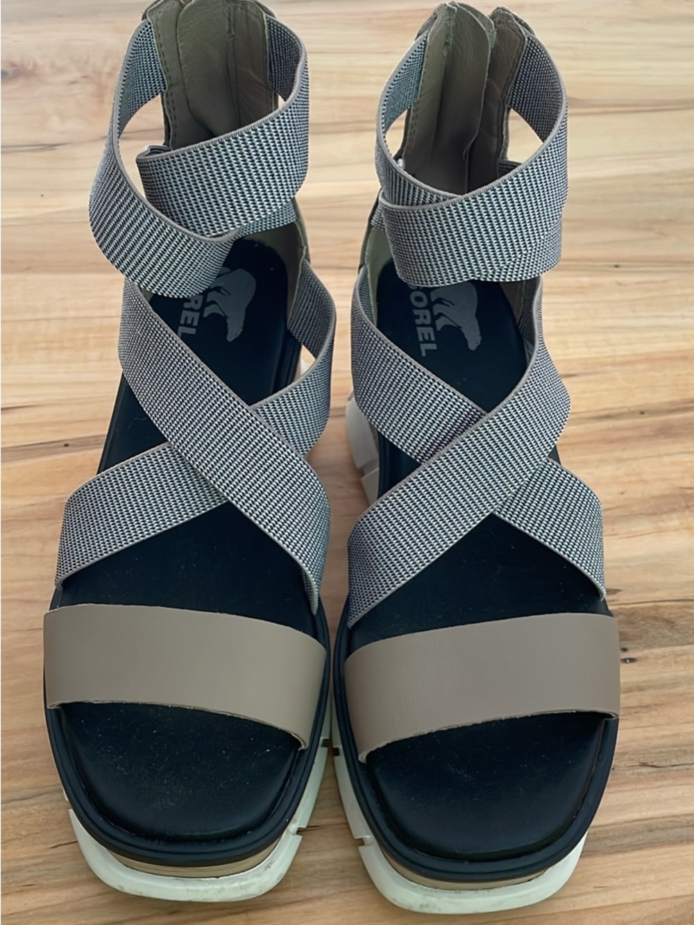 Sorel Women's Gray Crisscross Platform Sandal